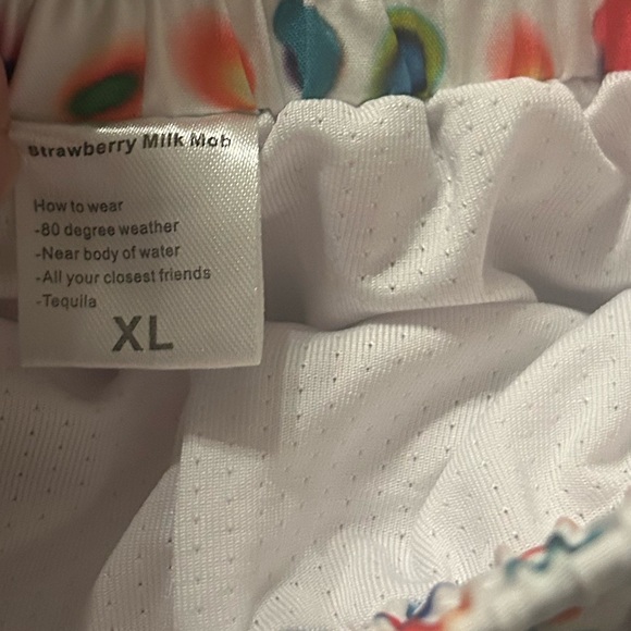 Strawberry Milk Mob ROYGBV Swim Trunks XL - Picture 7 of 7